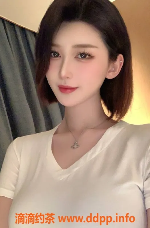 杭州楼凤-拱墅区甜甜，高挑178cm蜜桃臀，1000P全套服务