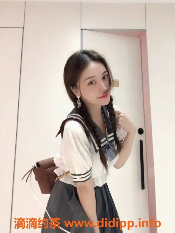 杭州楼凤-荔枝健身教练，161cm 45kg 甜美女友陪伴