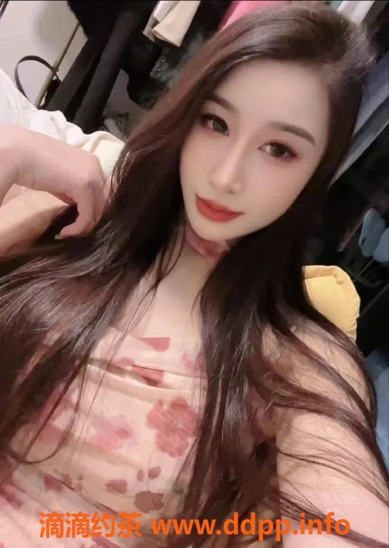 上海楼凤-徐汇梓淇特价福利，限时800元！