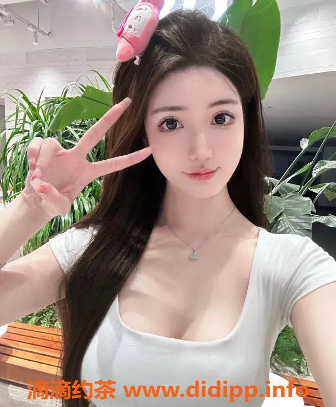 杭州楼凤资源信息,拱墅安琪，身高1.70，纯天然大F，诱惑服务仅1000元