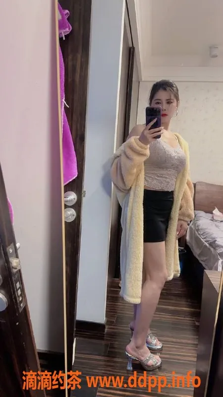 上海楼凤-虹口琳姐，162cm，50kg，D胸，600元开启激情之旅！