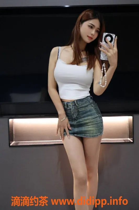 深圳楼凤-深圳罗湖长腿美少女梓妍，22岁，服务超赞