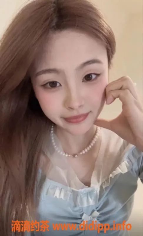 上海楼凤-普陀小蓝，175cm长腿美女，2600起