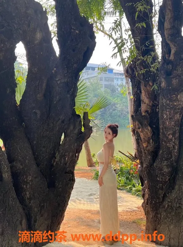 杭州楼凤-拱墅草莓🍓，167高104斤，超甜女友系服务