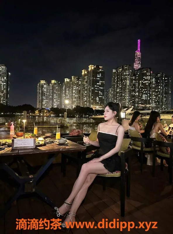 广州楼凤-天河范竹溪，鸳鸯浴价格700p，服务超赞！