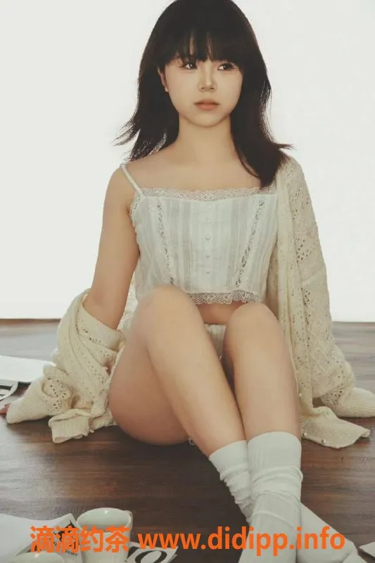 上海楼凤-徐汇欣妍，165cm小巧嫩妹，服务多样！