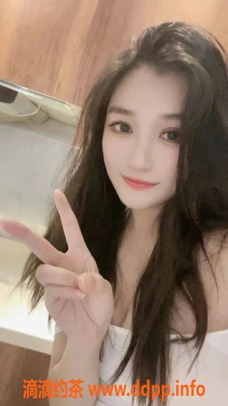 广州楼凤-天河御姐夏雨荷，1600元/2小时，真实视频验证