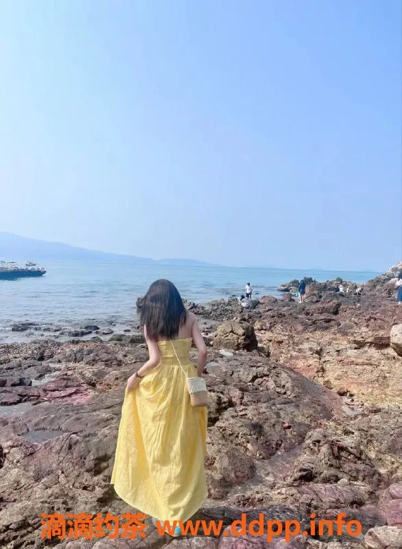 深圳楼凤-深圳龙岗小雅，162cm 45kg，23岁 服务1500起