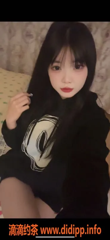 上海楼凤-普陀嫩妹梓涵，167cm，C罩杯，900P起