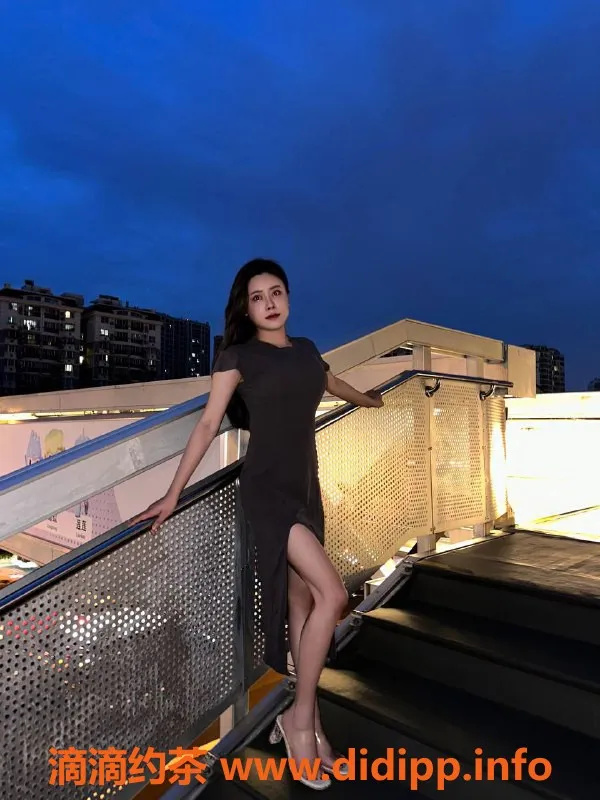 杭州楼凤-西湖区小维同学 160cm 45kg C杯偶尔兼职