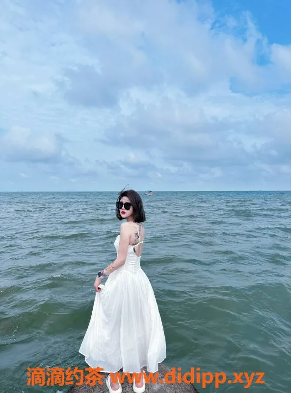 杭州楼凤-西湖区晴天，163cm/47kg/B杯，真诚服务仅1000p