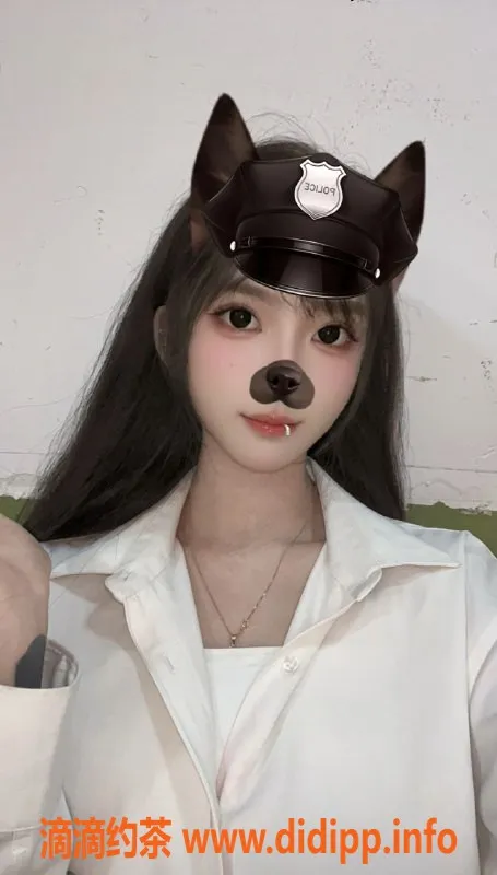 深圳楼凤-宝安苏苏，制服六九服务，1388起