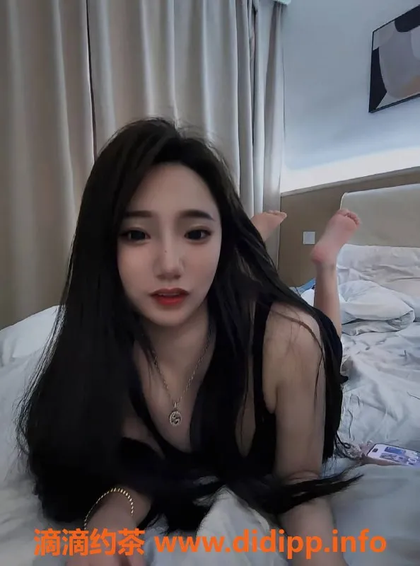 上海楼凤资源信息,浦东可爱嫩妹图图，164cm 43kg，800p起