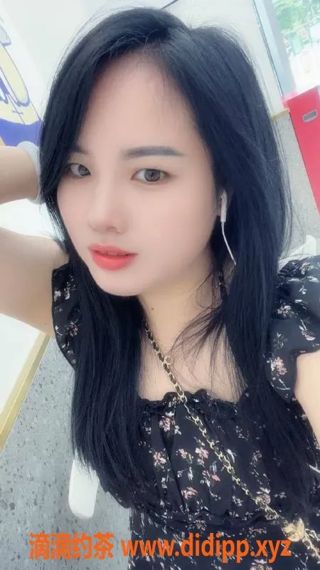 广州楼凤-白云雪雪，400元/次，完美服务等你体验