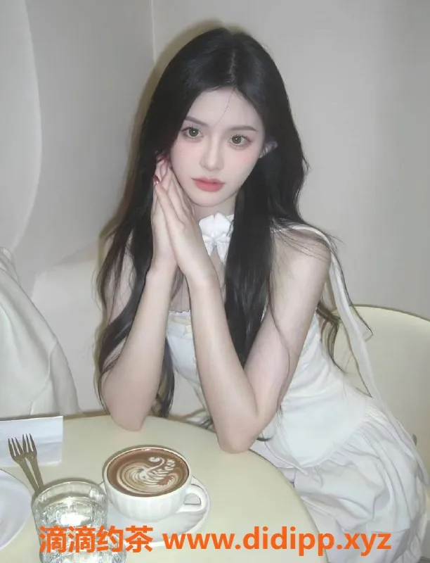 上海楼凤-静安刘嗯嗯，165cm 44kg 白虎美女，2000起