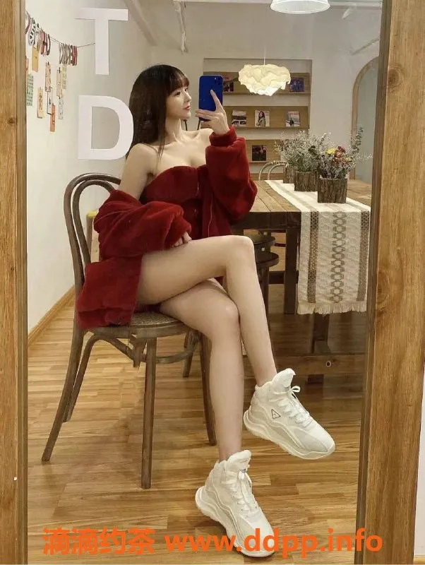 杭州外围-杭州滨江区小瓶子，颜值高身材好！