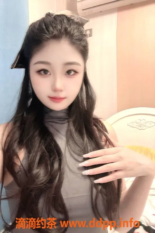 深圳楼凤资源信息,龙华上门女友琪琪，170cm B杯，价格亲民