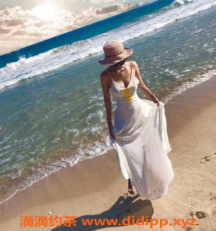 杭州楼凤资源信息,杭州上城区 夏雨 165cm 45kg 34C 健身教练