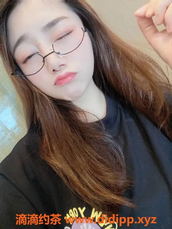 深圳楼凤-豪方天际路鹿，激情体验等你来！