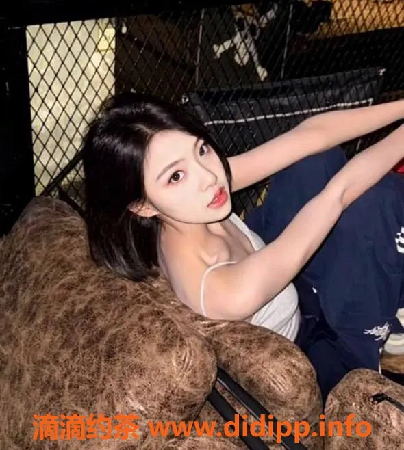 上海楼凤-徐汇朵朵福利拍卖，原价1200P特价900P