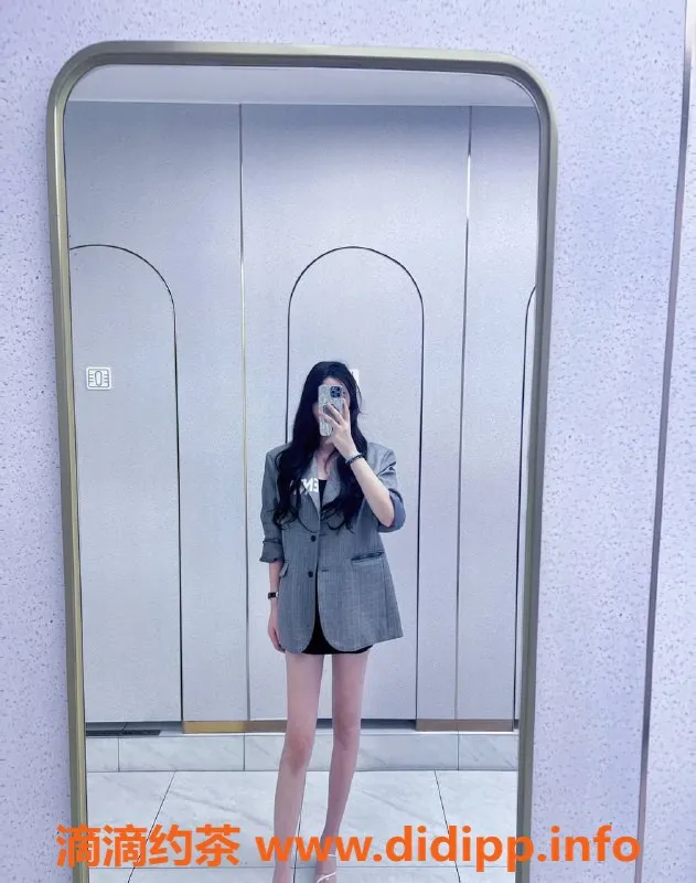 深圳楼凤-深圳南山晓茵，172cm，55kg，888元起！