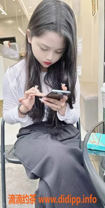 广州楼凤资源信息,天河 木子 课费800，1500pp优质服务