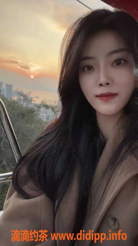 杭州楼凤-拱墅区车模嘉怡，身高179cm，超诱惑服务！