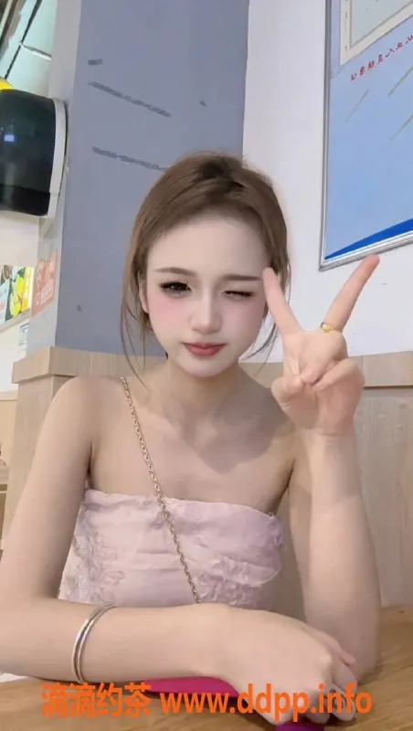 广州楼凤-天河嫩妹小涵，600元约会，真实验证