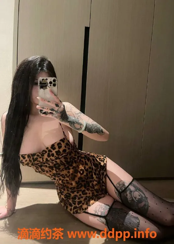 杭州楼凤资源信息,萧山区大胸直连老师爱酱，22岁身高170