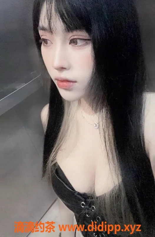 南宁楼凤-青秀区思思，恋爱值600，欢迎约见！