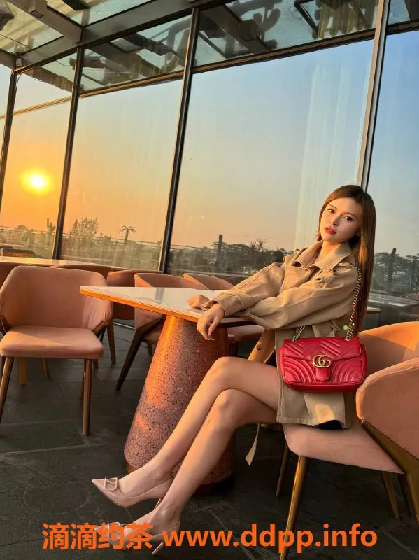 深圳楼凤-南山冬冬，1300p全方位服务等你体验！