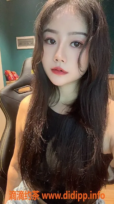 广州楼凤-天河染染私聊预约，价格1200pp