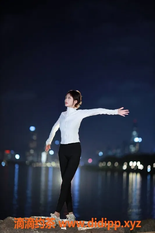 深圳楼凤-深圳福田海鸥，170长腿嫩妹，1400起