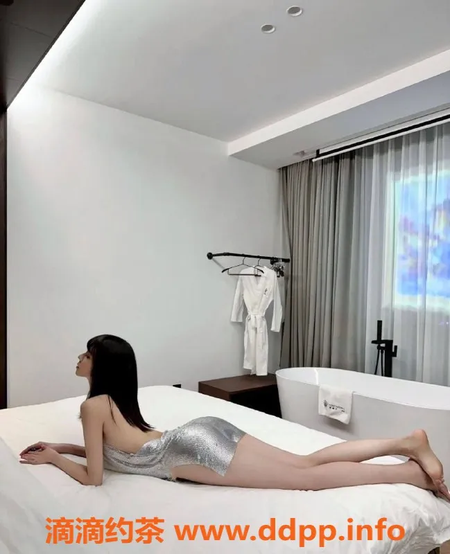 杭州楼凤资源信息,杭州小瓶子，170高挑女友般温柔服务，1.3k约你共度美好时光！