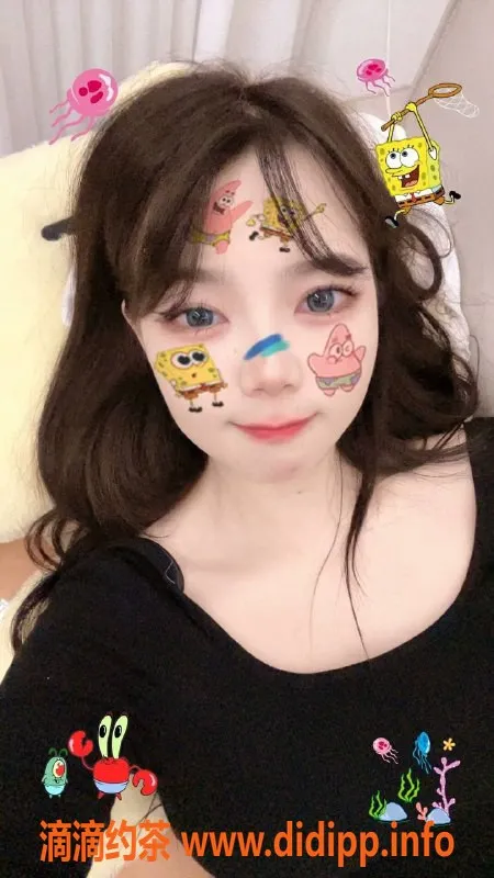 深圳楼凤-南山花格格，仅600元，制服丝袜服务