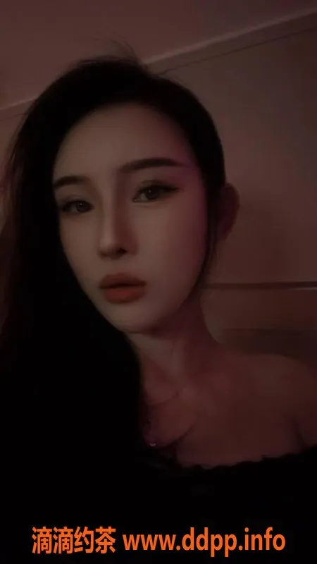 杭州楼凤-余杭区藤原の95，全裸服务仅450元欢迎体验！