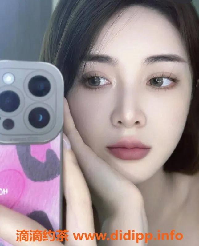 上海楼凤资源信息,长宁葵安老师限时福利，1500PP等你来体验！