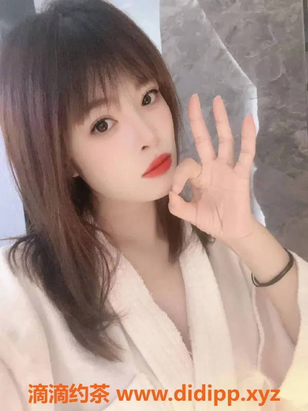 杭州上门服务-西湖区小海绵26岁160cm，价位千元以下享双飞服务