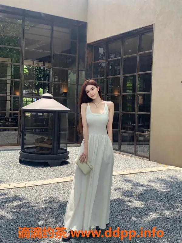 杭州楼凤资源信息,滨江区美少女涵涵，172大长腿D罩杯，温柔体贴服务