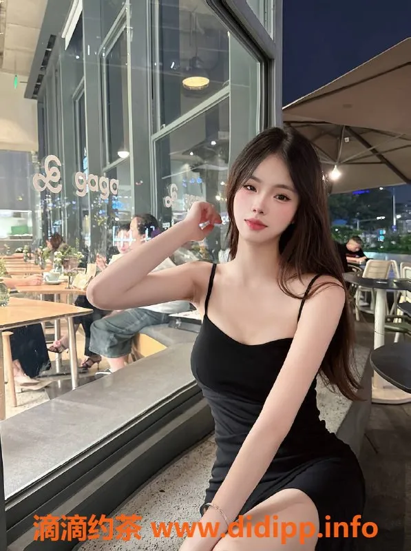 深圳楼凤-龙华甜妹儿，1200元尽享高质量服务