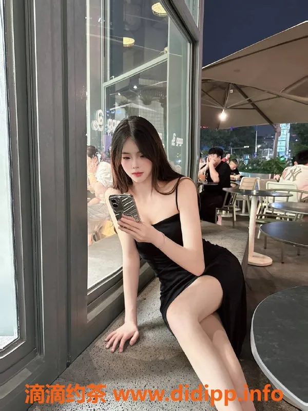 深圳楼凤-龙华甜妹儿，1200元尽享高质量服务