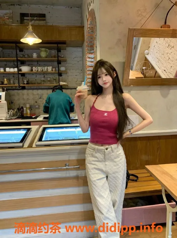 深圳楼凤-深圳福田洛洛，168cm D罩杯电竞主播