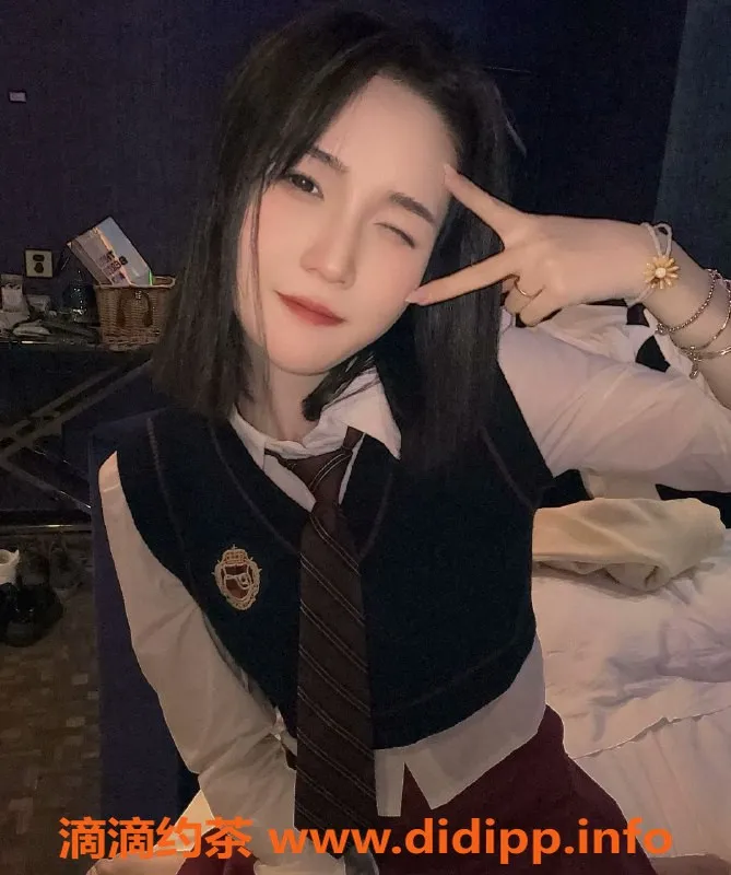 武汉楼凤-虎泉静雅，气质女优，服务周到