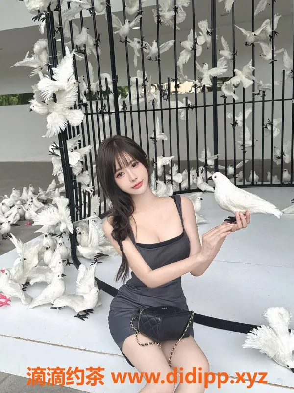 深圳楼凤-深圳福田灿灿，167cm大胸，1500元优惠服务