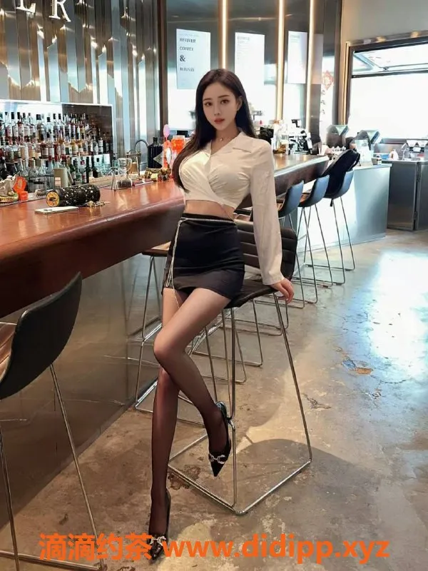 上海楼凤-闵行安可儿，172cm D罩杯，1200起