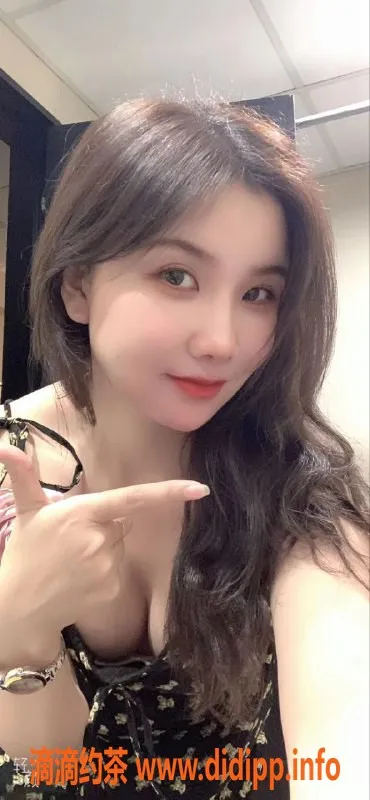 深圳楼凤-南山夕颜，25岁160cm D杯，700元起！