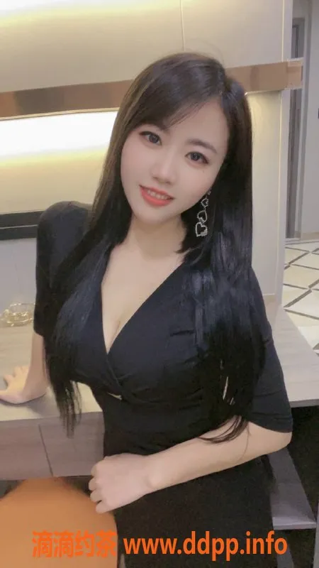 广州楼凤-天河宛儿，爆乳美眉等你约，600元/1次