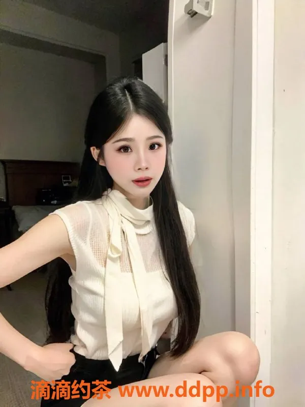 深圳楼凤-深圳龙华可乐，22岁173长腿挺好腿