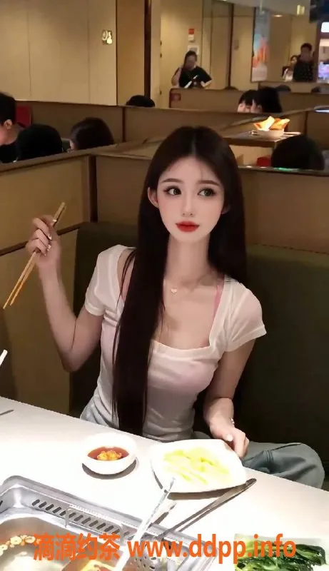 南京楼凤资源信息,新街口小米，22岁身高170，私聊1500元