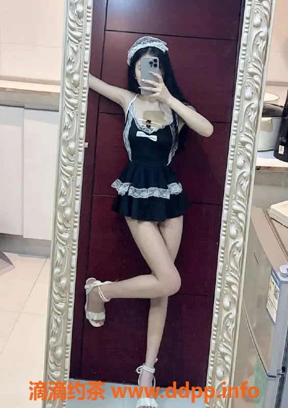 上海楼凤-徐汇福利老师，两小时仅1100P，先到先得！